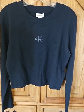 Calvin Klein Black Long-Sleeve Logo Crew